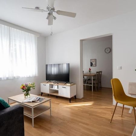 1Br Haven With Swift City Access By Hm 비엔나 외부 사진